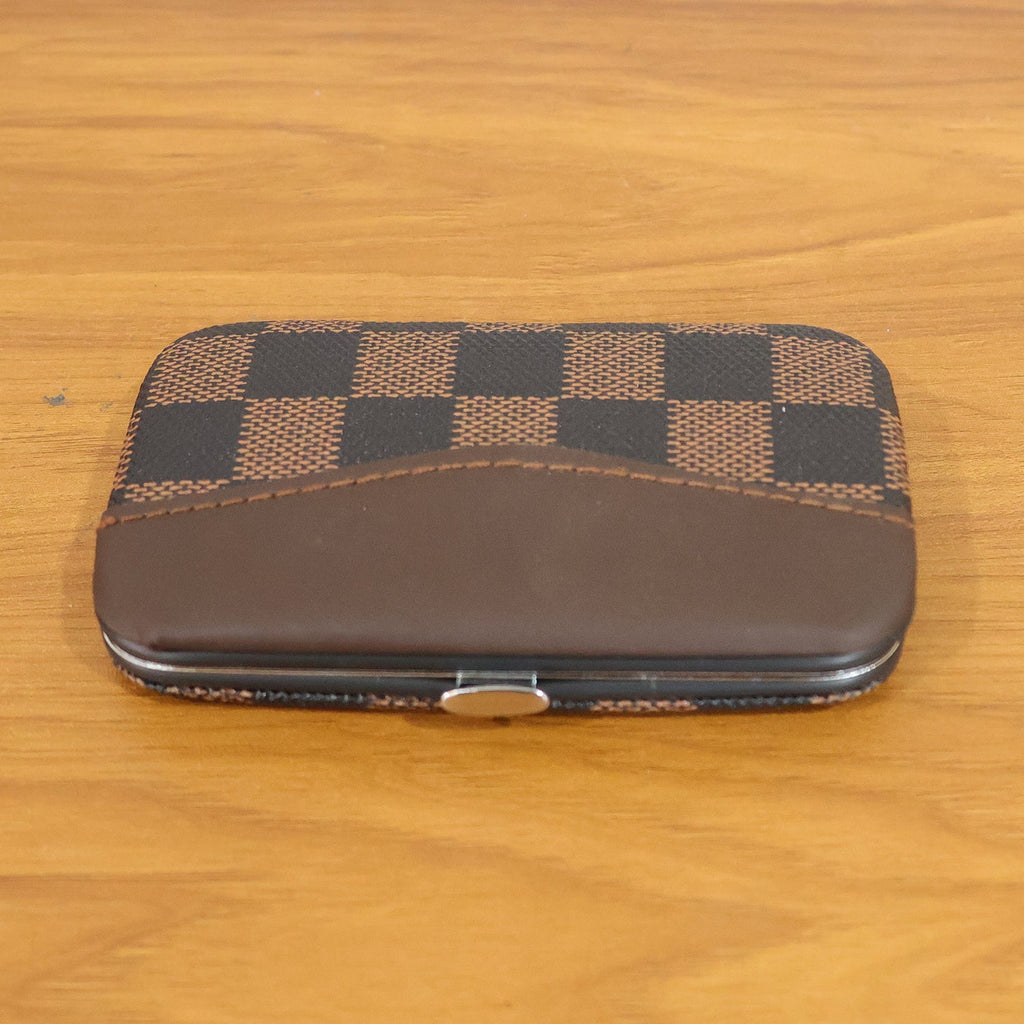 Portable manicure pedicure set