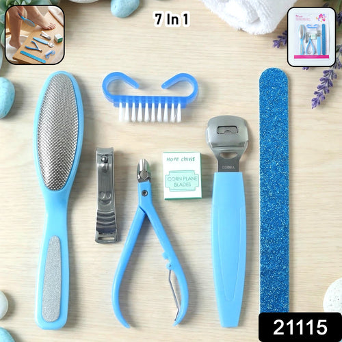 Grooming kit with nail and foot care tools for personal hygiene