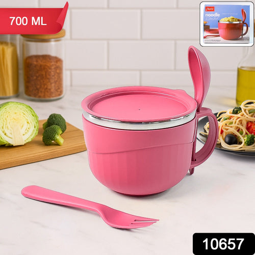 Side view of Apex 700 ML noodle bowl with handle and lid